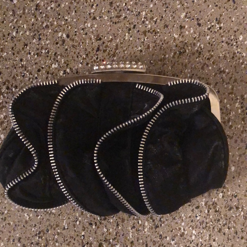 Black Rhinestone/Zippered clutch
